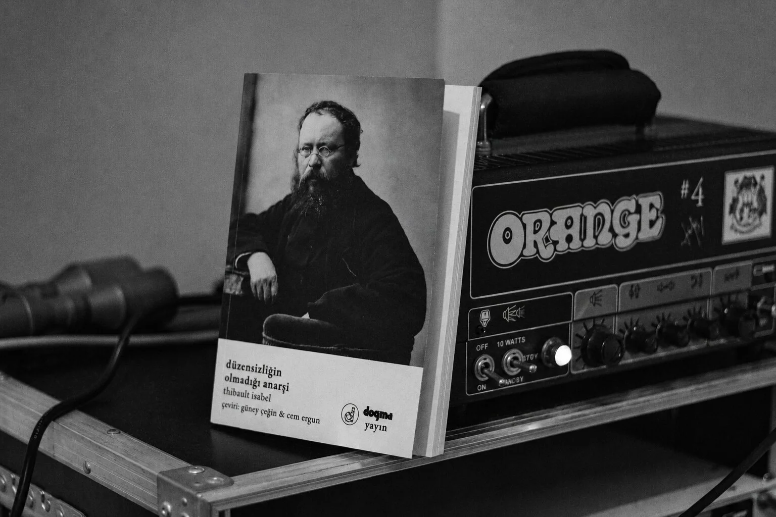 düzensizliğin olmadığı anarşi - dogma yayın